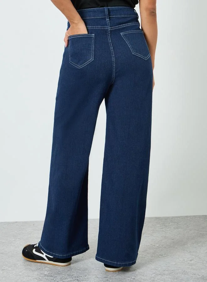 Styli  Women Basic Straight Leg Washed Jeans for Women | Best Price UAE